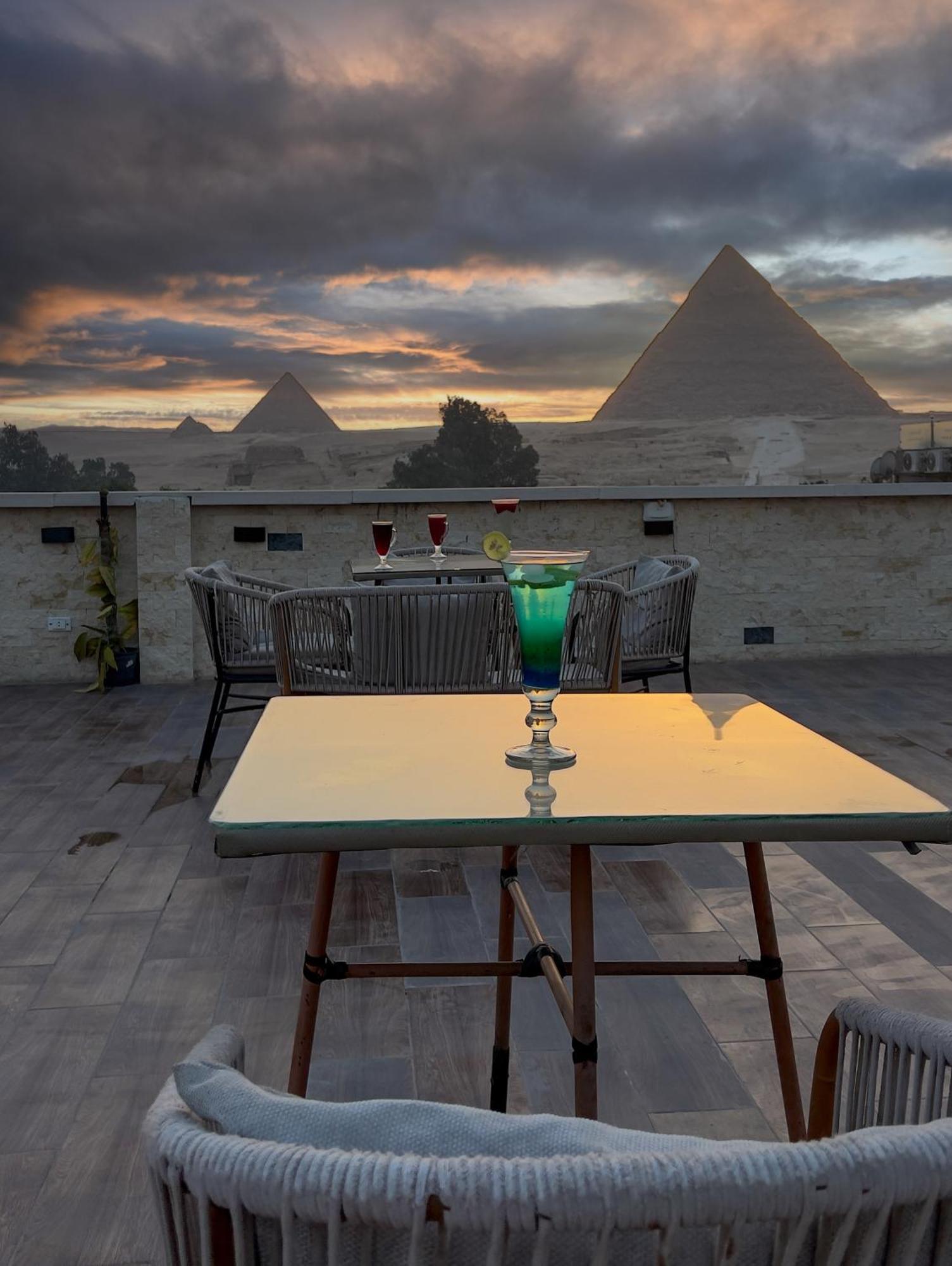 Pyramids Glory Inn Kafret el-Gabal Exterior foto